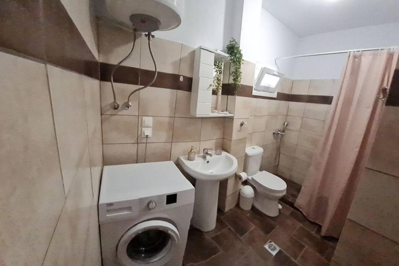 Lia'S Studio Szkotína Kültér fotó